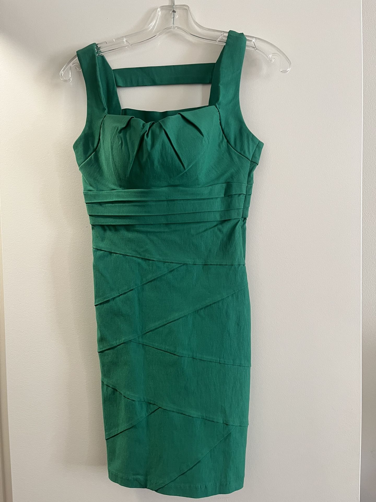 Green Cocktail dress