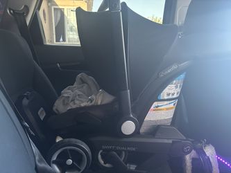 Evenflo shyft dualride