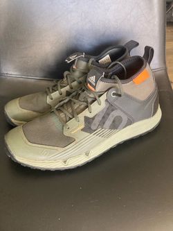 Adidas five ten trail cross XL shoes 9.5