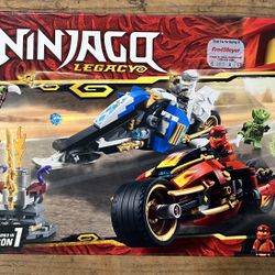Lego Ninjago Legacy: Kai’s Blade Cycle & Zane’s Snowmobile 