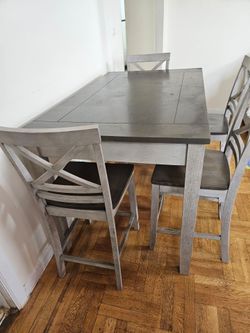 Counter Height Dining Table with 4 Chairs