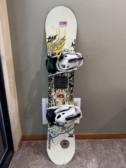 Burton 147cm Snowboard & K2 Cinch Bindings