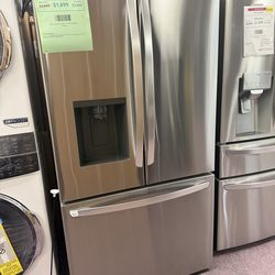 Refrigerator, LG new open box 36” wide fridge