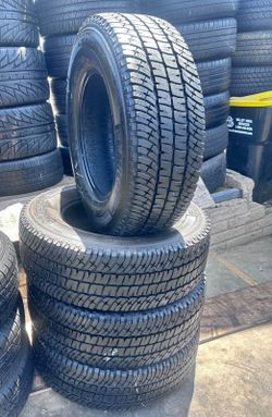 275/70/18 Michelin vendo un set de llantas usadas excelente condiciones de vida las 4 ✅🤩I am selling a set of used tires, all 4 in excellent living c
