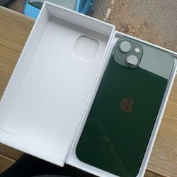 Brand NEW iPhone 13 ~ Green