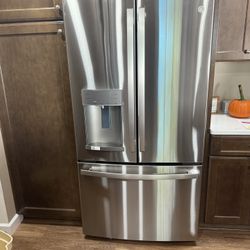 2 Doors Bottom Freezer Fridge