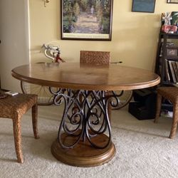 Dining Room Table 