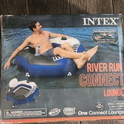 Intex river run floats