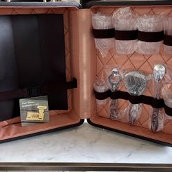 Vintage Destinations Travel Bar
