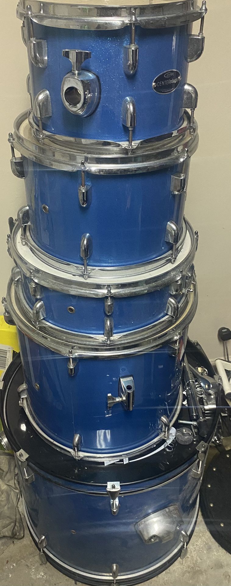 Centerstage drum set