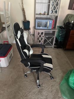 gaming chair