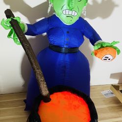 Joiedomi 6 FT Halloween Inflatable Witch With Cauldron Inflatable With Projected 3D Fake Fire Light And Build-In LEDs