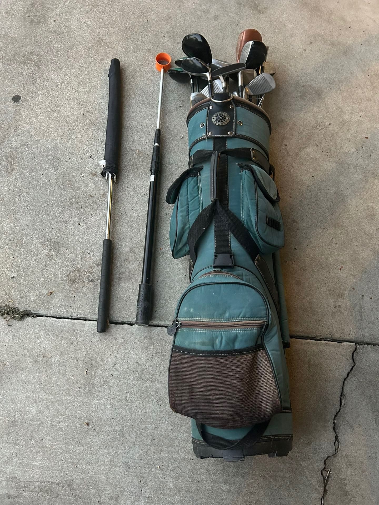 vintage golf club set with bag Mixed Complete Set Everything You See 50+ Balls