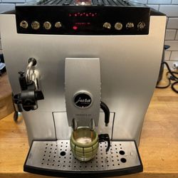 Jura Z5 Coffee Espresso Maker - Works Great