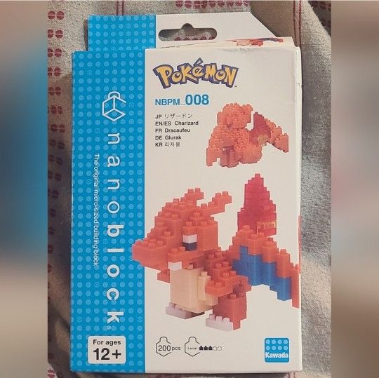 Nanoblock Pokemon Charizard 200 pcs
