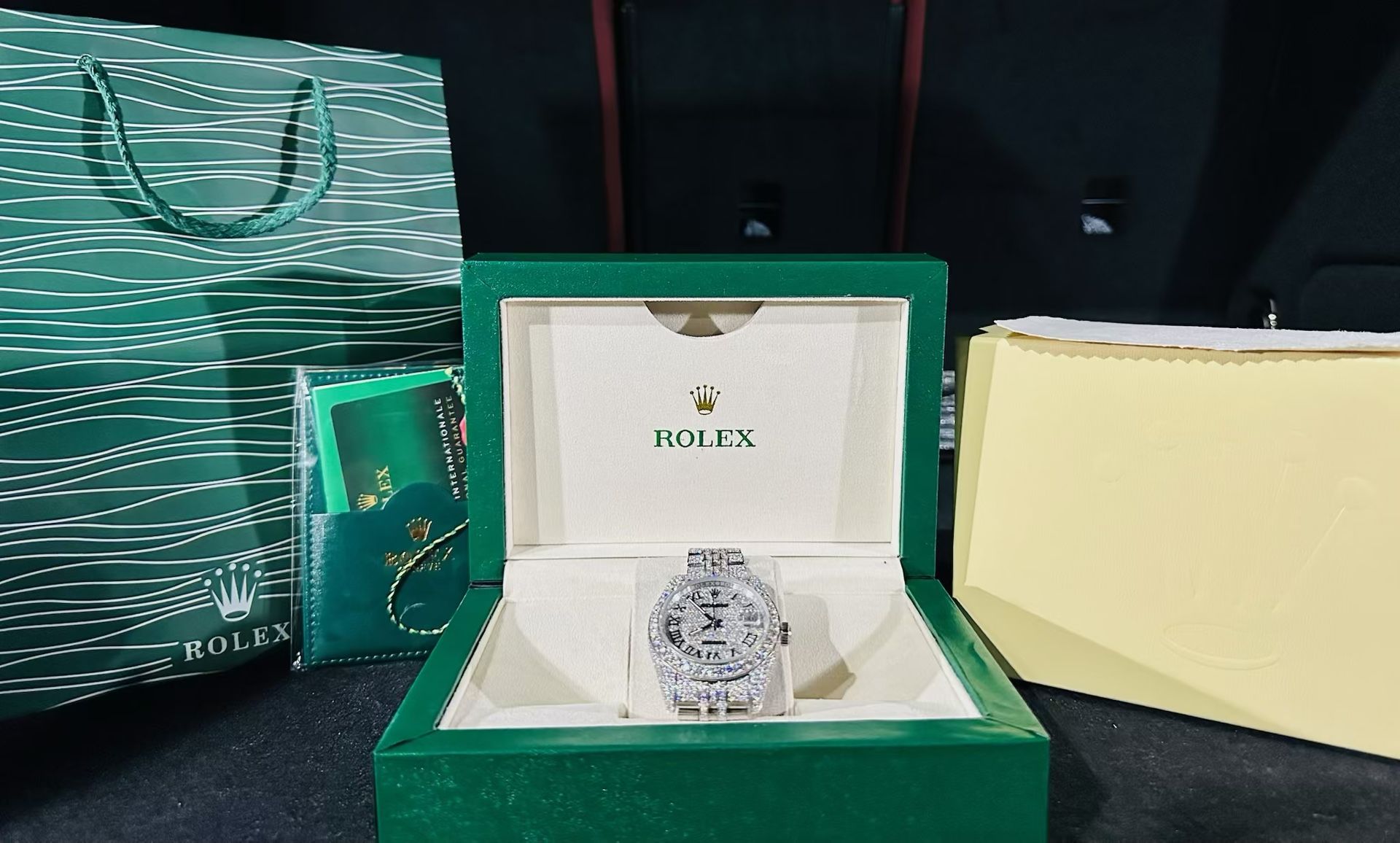 Rolex bussdown moissanite
