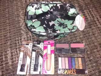 CoverGirl Makeup & Bag Bundle