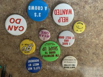 pin buttons
