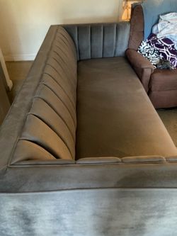 sofa like new