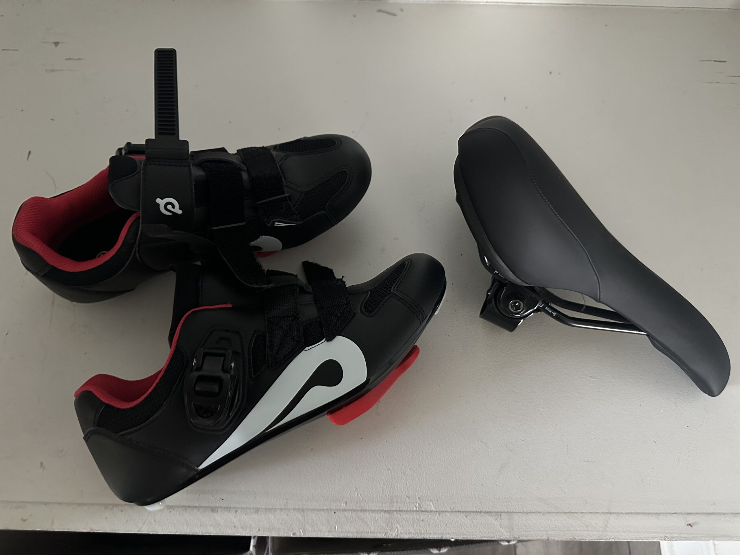 2020 Peloton Bike 2nd Gen Very Good Condition 51-200 Rides - Charlotte, NC