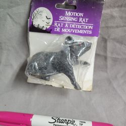 Motion Sensing Rat, Gag Gift, New Old Stock