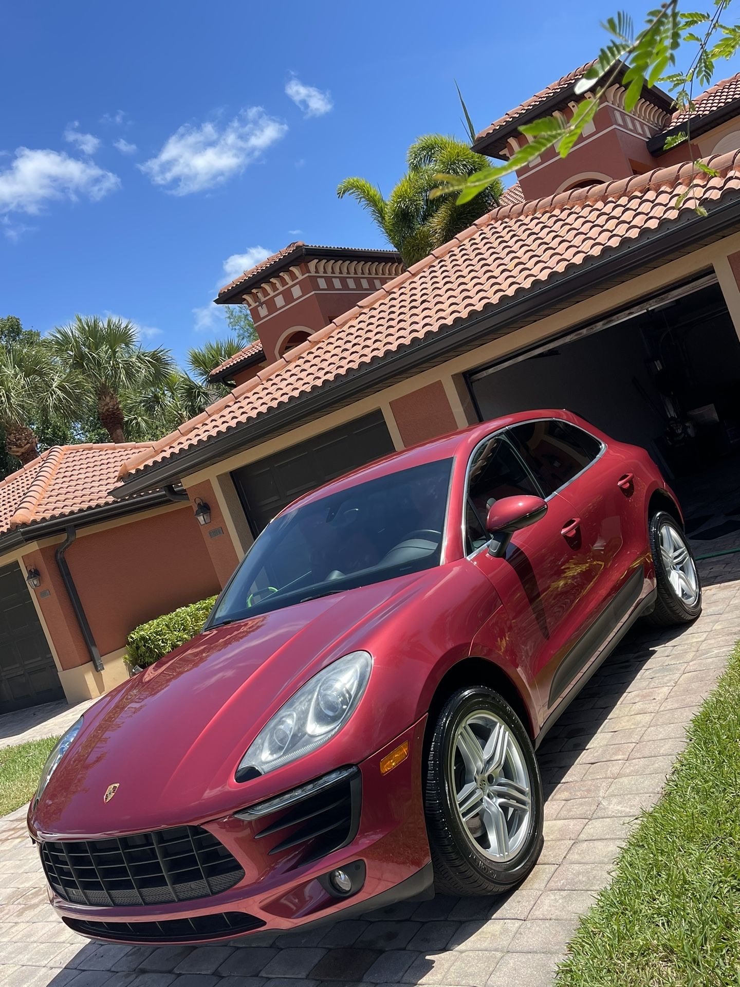 2016 Porsche Macan