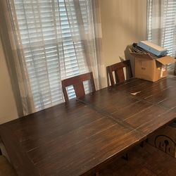 Dining Room Table With 4 Chairs 