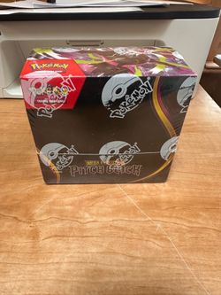 Pitch black Booster Box