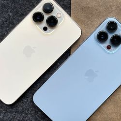 iPhone 13 Pro 256GB Factory Unlocked Excellent condition - On Special Cash Deal $419 (Payments options available) 🤩