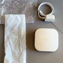 eero Pro 6E mesh wifi router - Supports internet plans up to 2.5 Gbps, Coverage up to 2,000 sq. ft., Connect 100+ devices, 1-pack