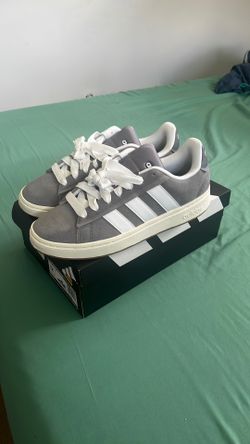 Grand court Alfa 00s size 12