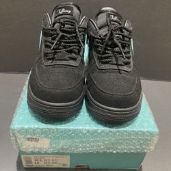 Nike Air Force 1 Low x Tiffany & Co . ‘1837’