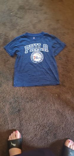 Boys Philadelphia 76ers Shirt Size 7/8