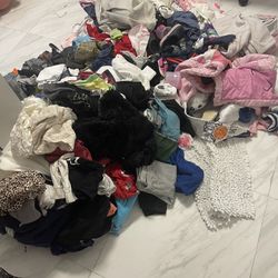 Los Of Kids And Baby Clothes And Shoes 