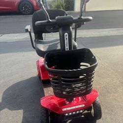 Electric Mobility Scooter 20 mile Range & Detachable
