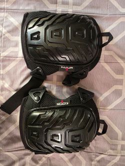 knee pads