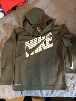 Nike Hoodie Boys 7