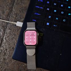 Apple Watch Series 7 45mm 