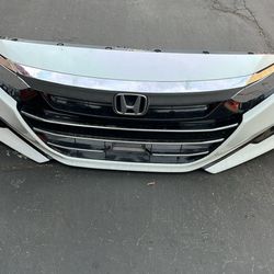 2016/2018 Honda Civic Front Bumper