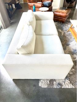 Crate & Barrel Oceanside 90” Deep-Seat Sofa Couch – Ivory