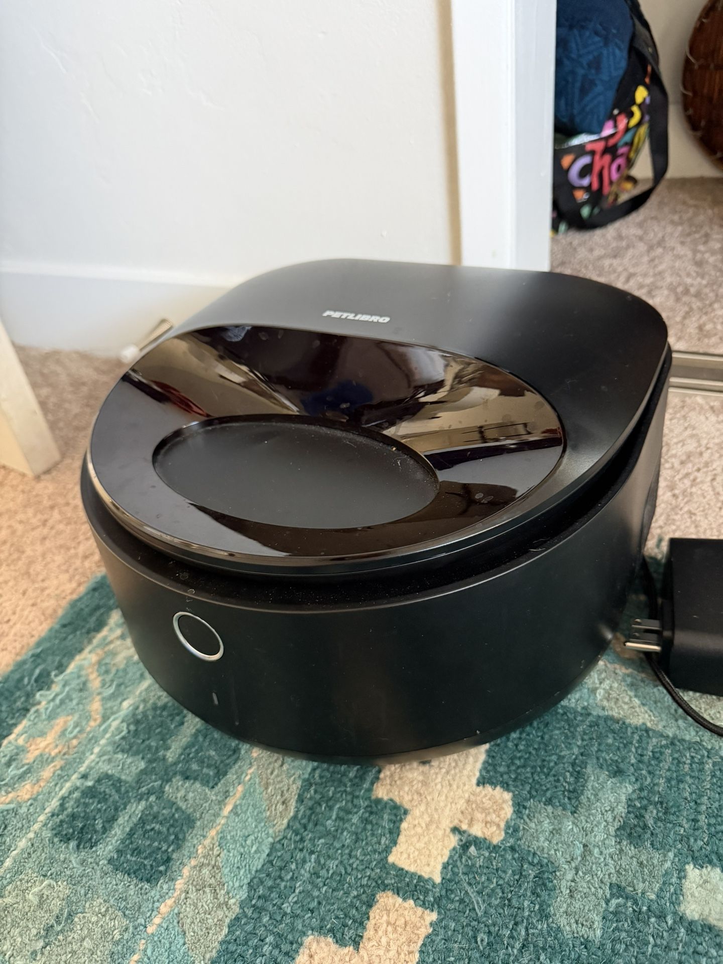 Polar Wet Food Feeder 