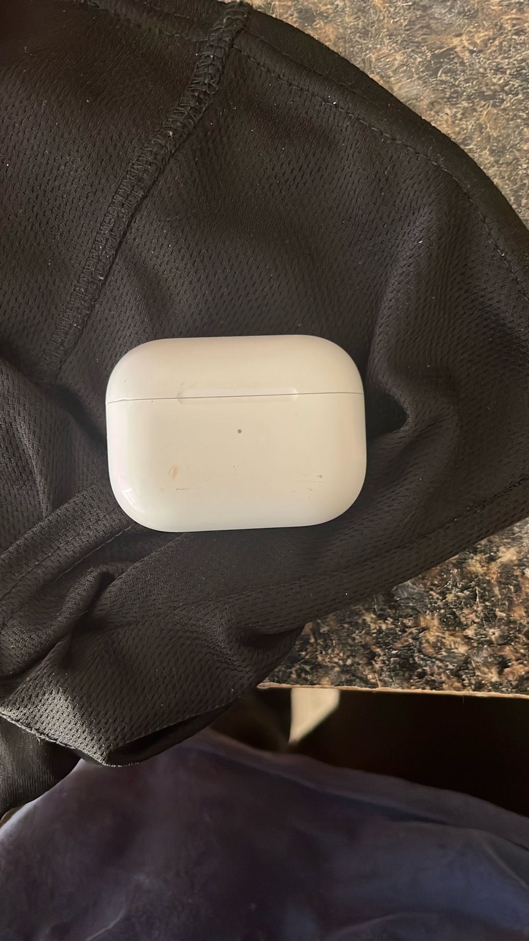 AirPods pro case
