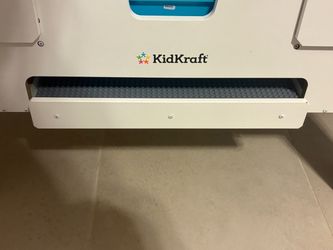 Kid light up building block table