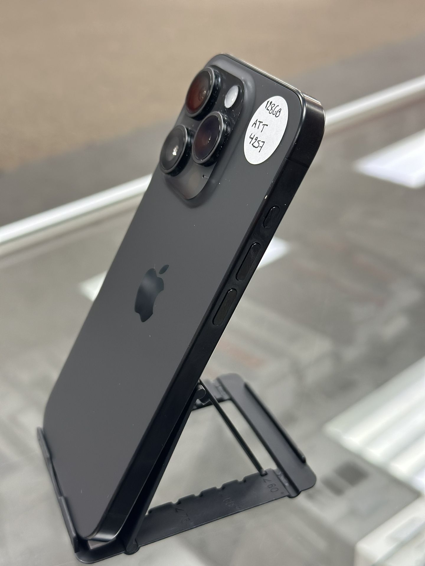 iPhone 15 Pro 128GB ATT