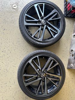 2025 Toyota Camry XSE Rims