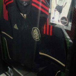 Framed And Signed Mexican Jersey 