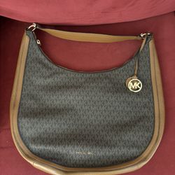 Michael Kors Lydia Hobo Shoulder Bag