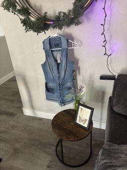 Bebe Brand New Vintage, Can’t Buy Anymore Size 25 In Woman’s XS Outfit So Cute immaculate details