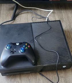 Xbox One, Gaming Chair and TV