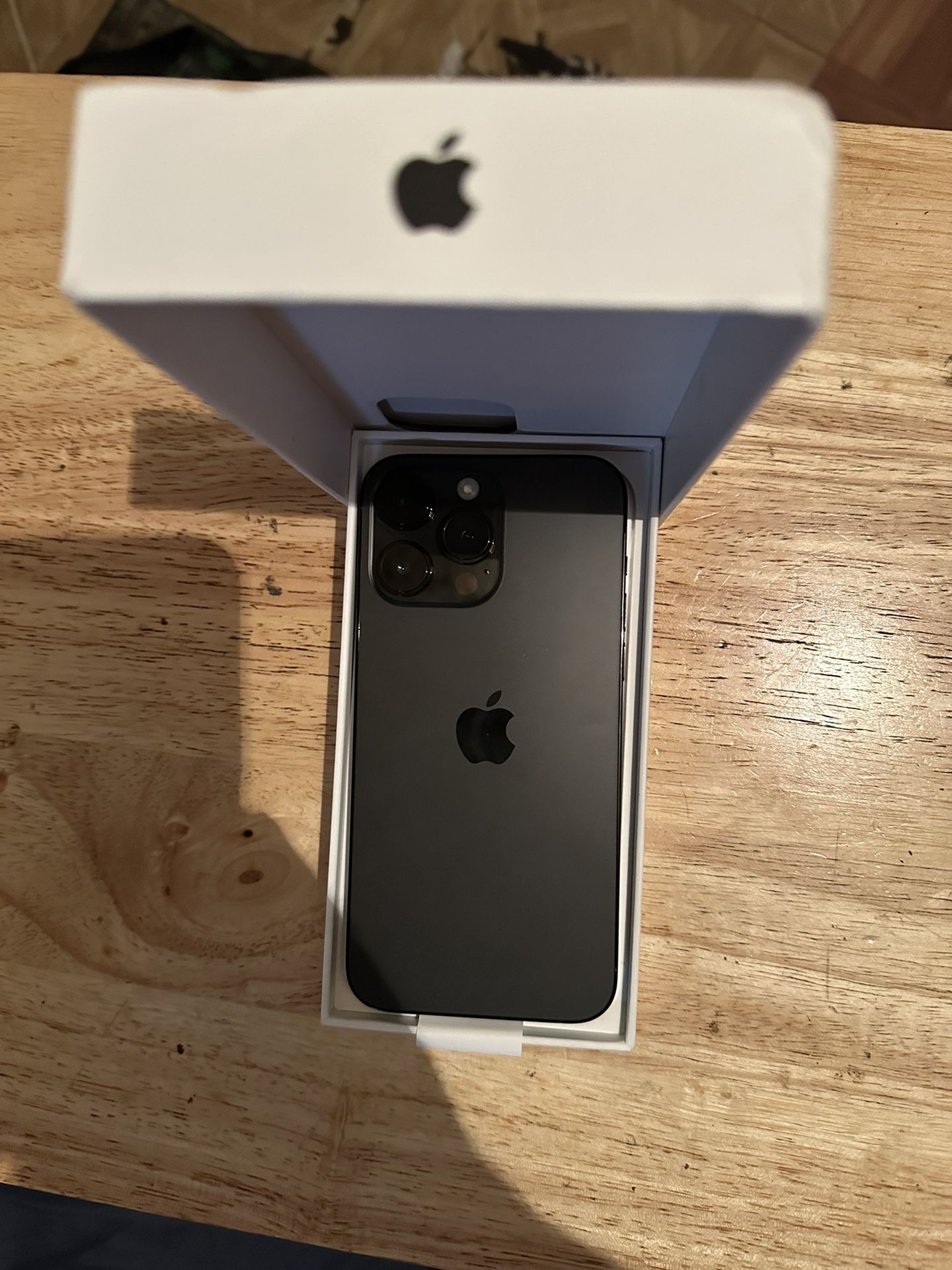 iphone 14 Pro Max 512gb NO SIM RESTRICTIONS Clean Imei Brand New Open Box NEVER ACTIVATED $1,200 Cash 